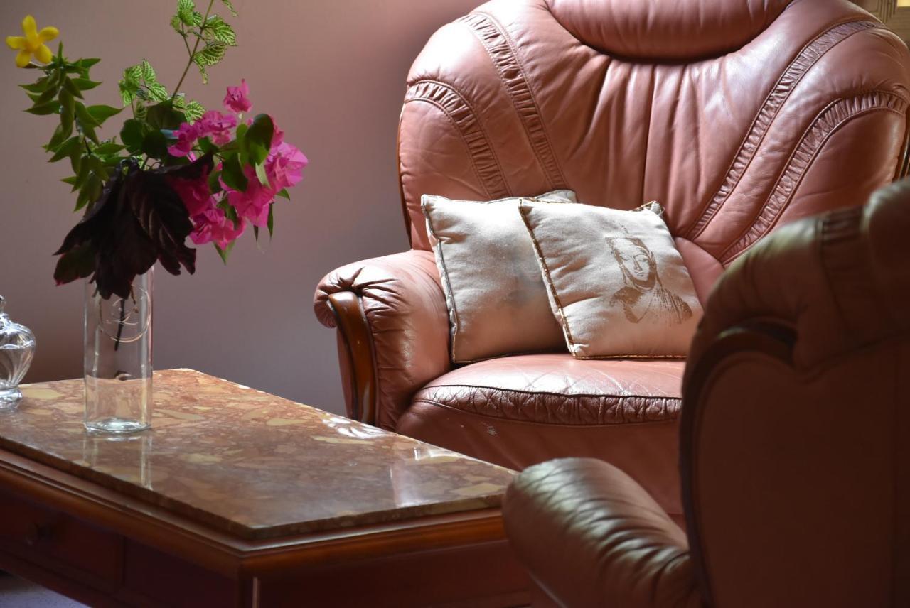 Maison Rose Cayenne Saint-Francois (Grande-Terre) Luaran gambar